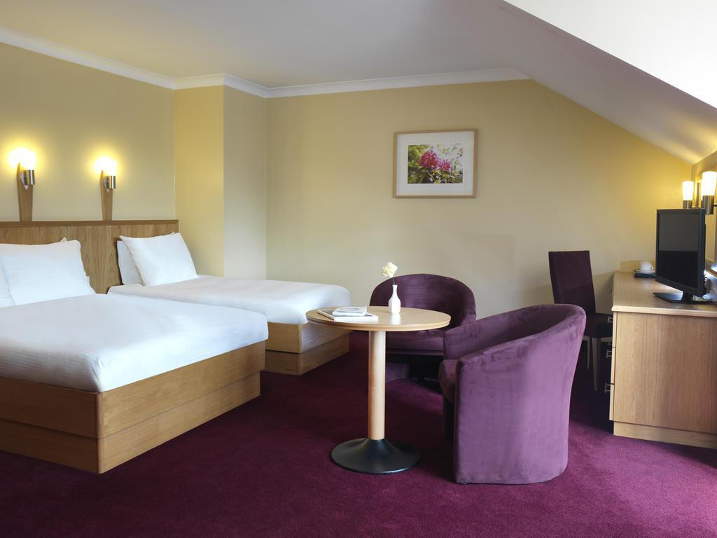 Clayton Hotel Leopardstown Exterior photo